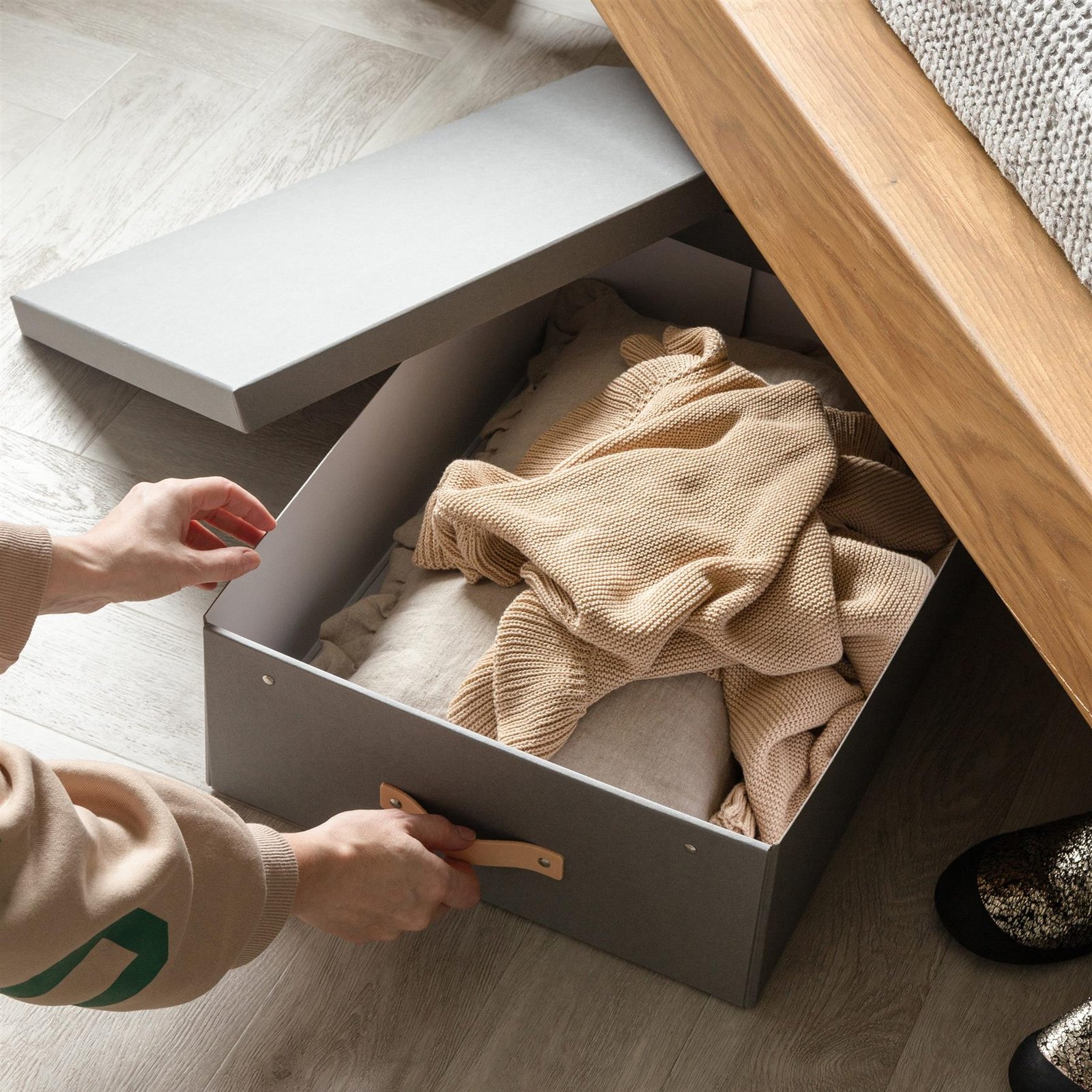 be8b341b-dd61-4225-ac5c-db6cf17663eb.jpg Underbed Box - Karolin - Image 3