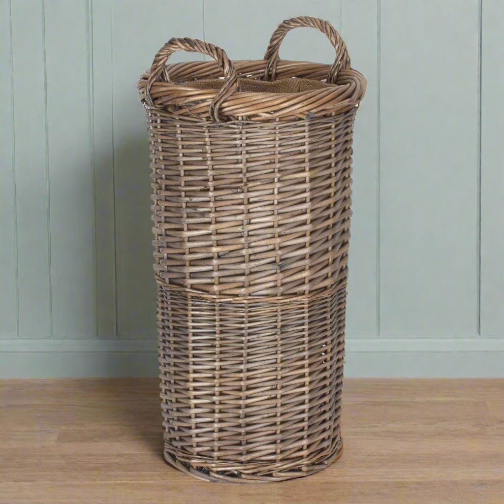 pic_10906_2_659e82bde38c2.jpg Small Willow Umbrella Stand Antique Wash